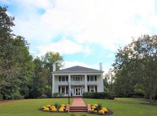 120 Woodbine Cir, Newnan, GA 30263