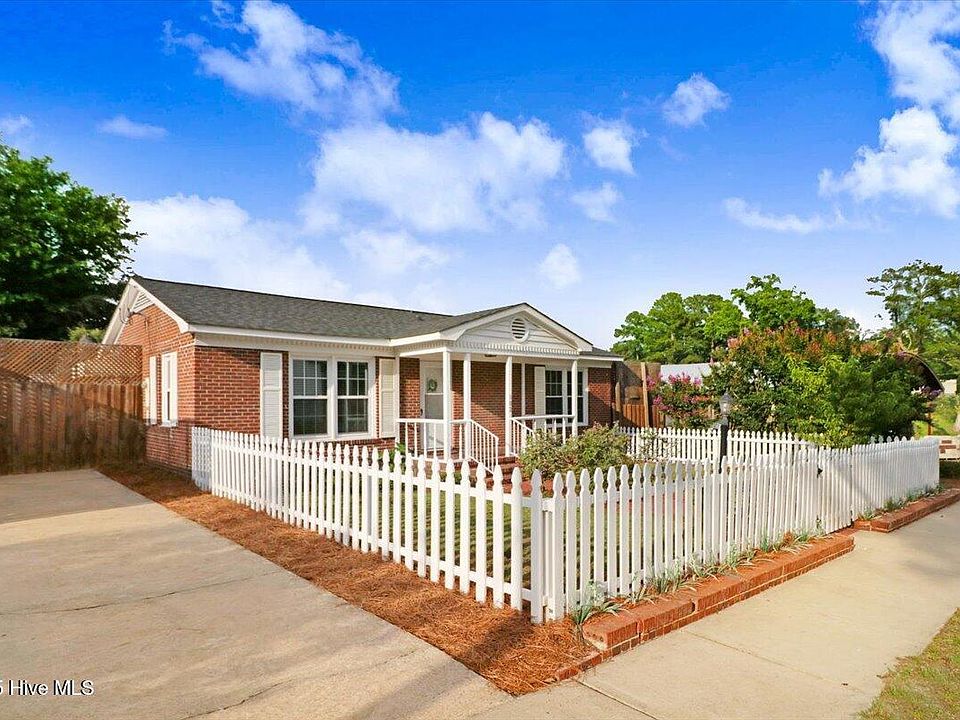 102 SE Third Street, Snow Hill, NC 28580 | Zillow