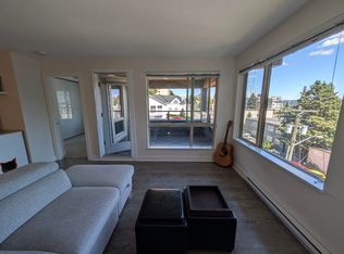 500 Royal Ave #414, New Westminster, BC V3L 0G5