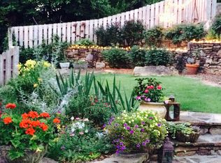 300 Vesclub Dr, Vestavia Hills, AL 35216