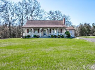 80 Gates Rd, Somerset, NJ 08873