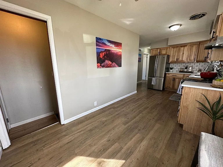 4039 Niles St — Photo 11