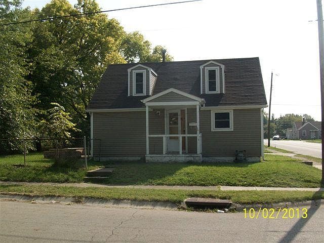 1st image of 8 E McLaughlin Ave