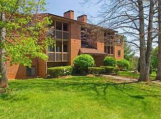 134 Turtle Creek Rd APT 11, Charlottesville, VA 22901
