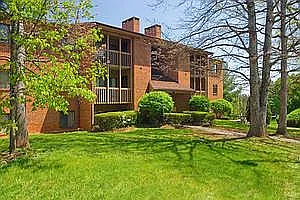 134 Turtle Creek Rd APT 11 photo 1