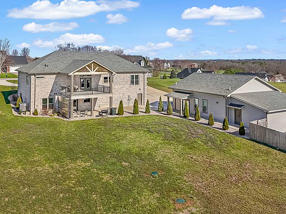 4th image of 148 Sylvan Way