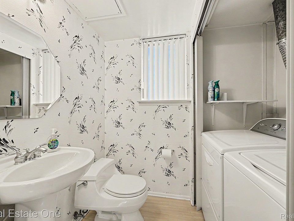 6639 Tamerlane Dr, photo 28