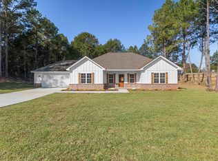 25 Fall Branch Rd, Sumrall, MS 39482