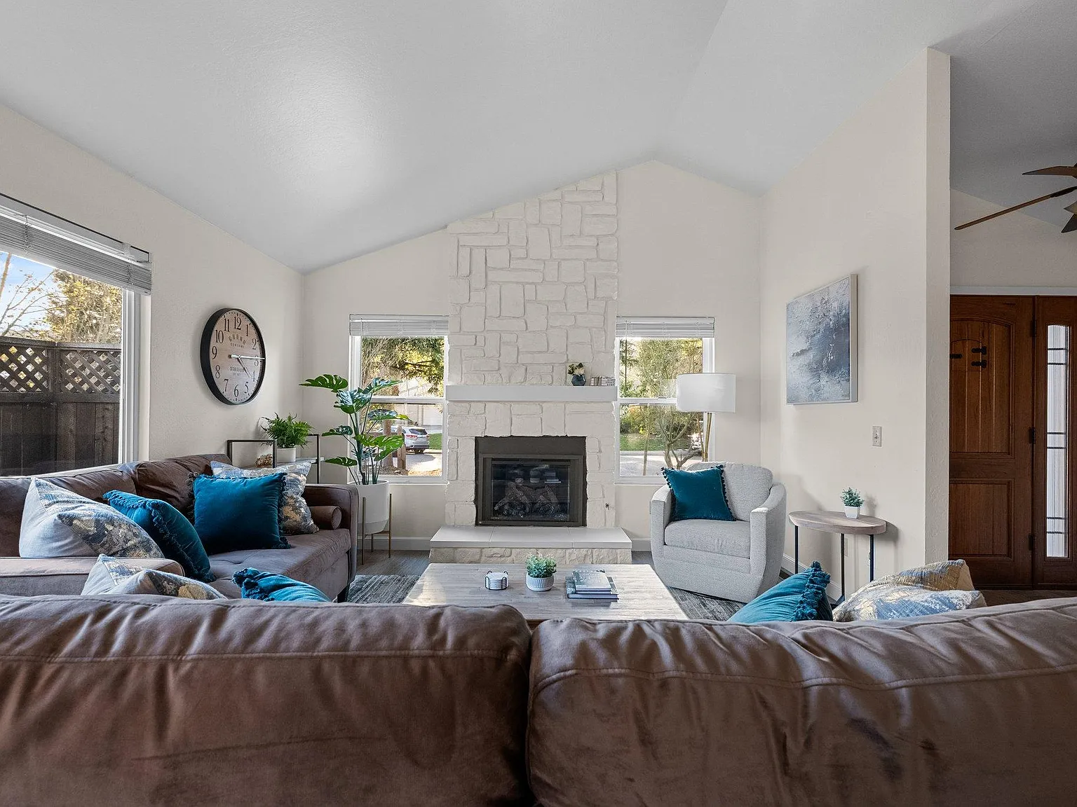 Sonoma Glen Cir, Glen Ellen — Photo 3
