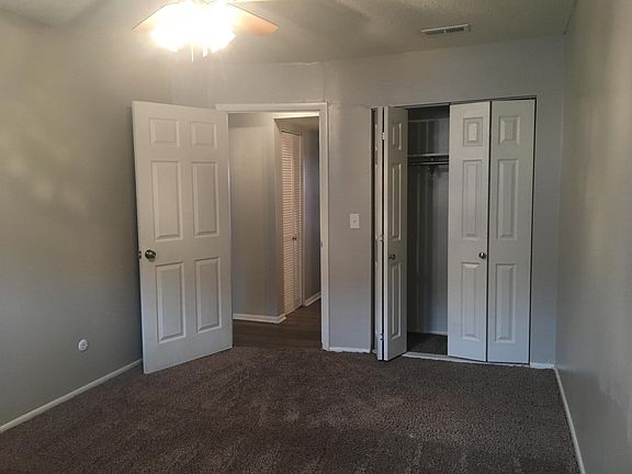 5th image of 3700 Warwick Blvd APT 05
