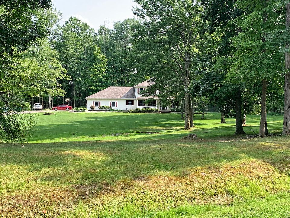1st image of 12135 Quail Woods Dr