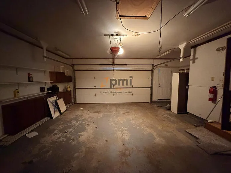 110 W Carrie Ave — Photo 19