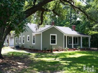 490 Village Rd NE, Leland, NC 28451