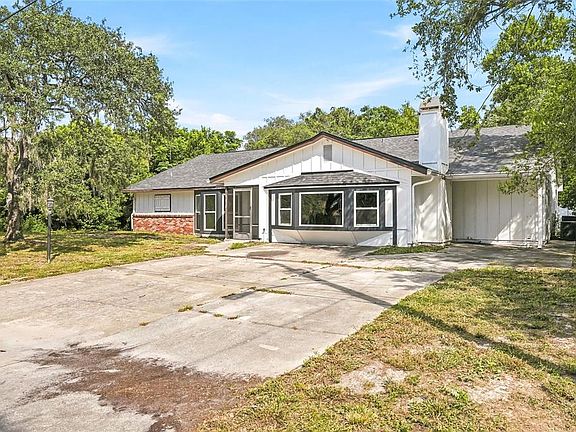 5th image of 2112 MEADOW LARK ROAD