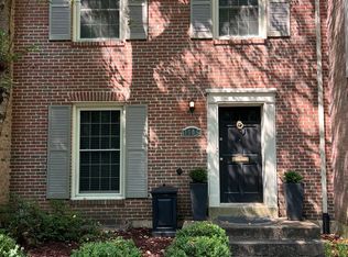 1505 Chatham Colony Ct, Reston, VA 20190