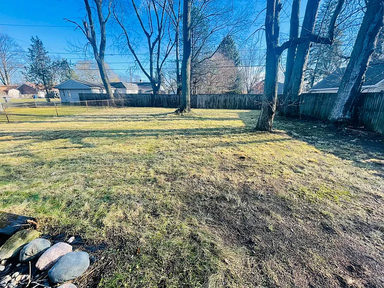 240 Teal Dr — Photo 35
