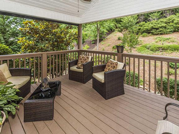 4th image of 8361 Harbor Cove Dr