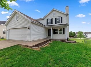 610 Midland Dr, O'Fallon, MO 63366