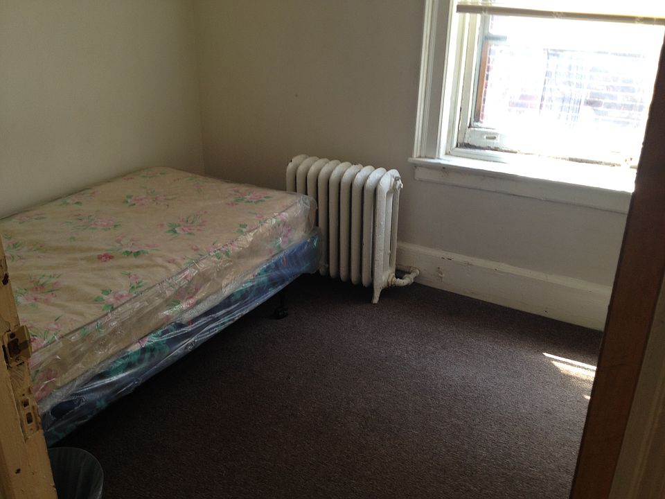 1st image of 1332 W Hunting Park Ave
