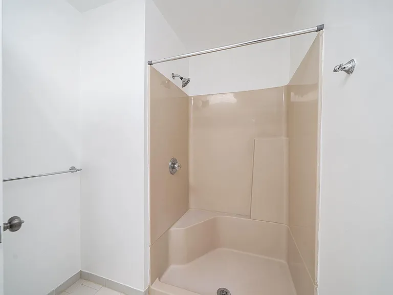 79 Sherman Pl #2 — Photo 14