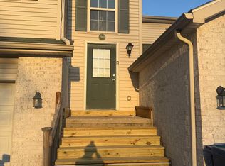 2902 Floex Dr, Toledo, OH 43615