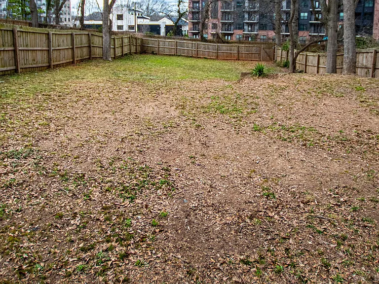 703 Erin Ave SW — Photo 59