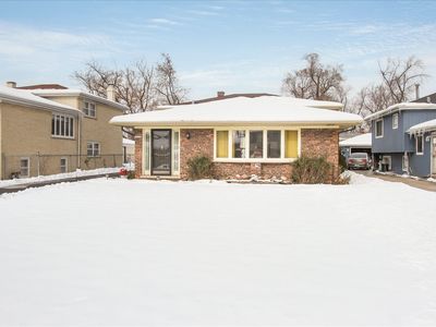 (Undisclosed Address), Melrose Park, IL, 60164