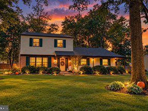 108 Gertrude Dr, Chalfont, PA 18914