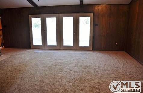 4th image of 320 Tanglewood Dr