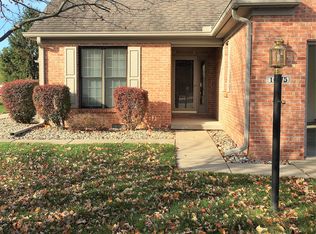 1625 Broadmoor Dr, Champaign, IL