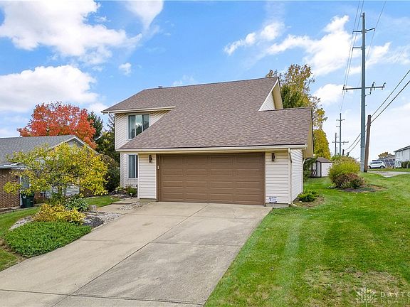 4th image of 915 Gage Dr
