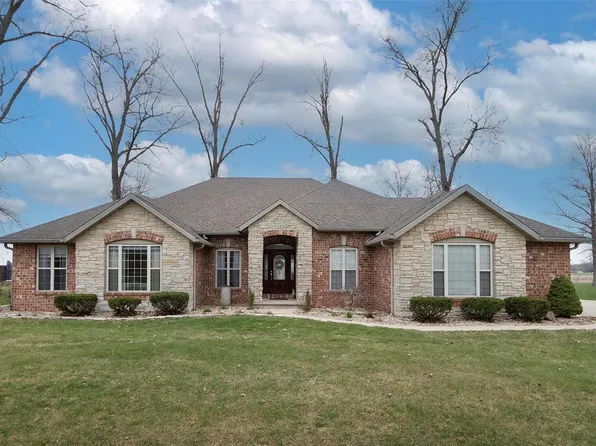 9587 Saint Vincent Pl, Breese, IL 62230