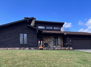 748 Shivel Ln, Huntington, WV 25705