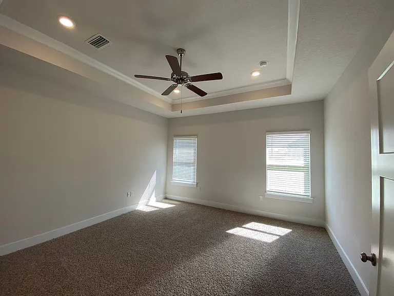 3398 Southwind Dr — Photo 16