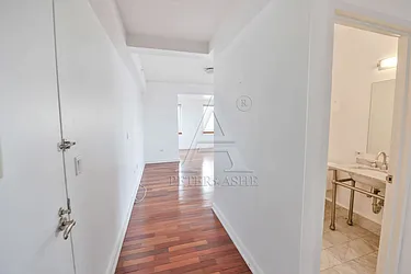 Rented by Peter Ashe