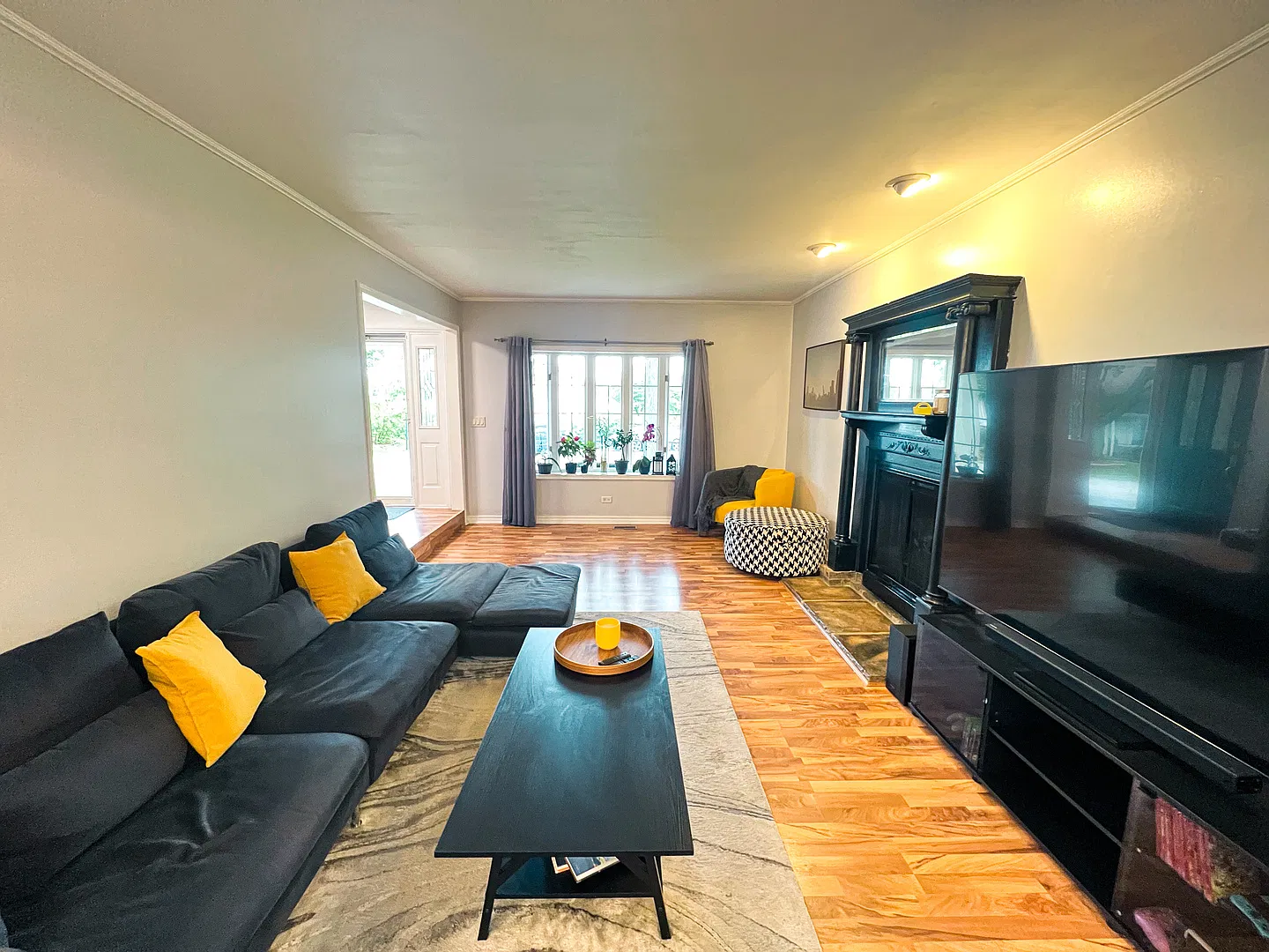 4 bed, 2.5 bath, 1456 sqft, $2,800 — Photo 4