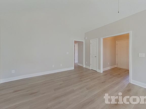 2nd image of 110 Darian Dr