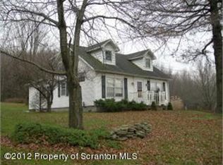 308 Hamlin Hwy, Lake Ariel, PA 18436