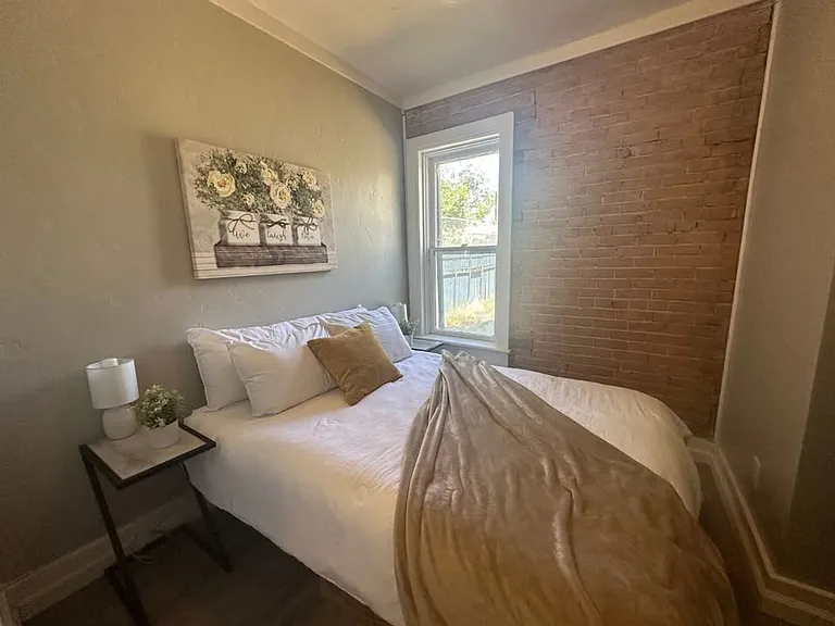 529 Colorado Ave — Photo 1