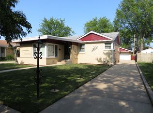 10333 S Laramie Ave, Oak Lawn, IL 60453