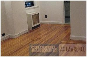 4th image of 332 W 43rd St