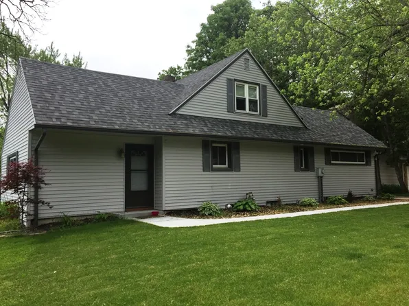 627 Marilyn Rd, Rossford, OH 43460