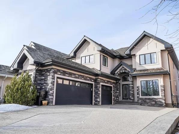 4016 Mactaggart Dr NW, Edmonton, AB T6R 0J3