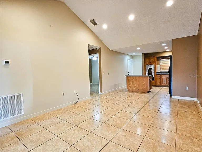 259 Village View Ln — Photo 2