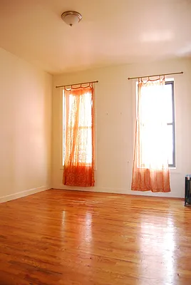 Rented by Bohemia Realty Group | media 25