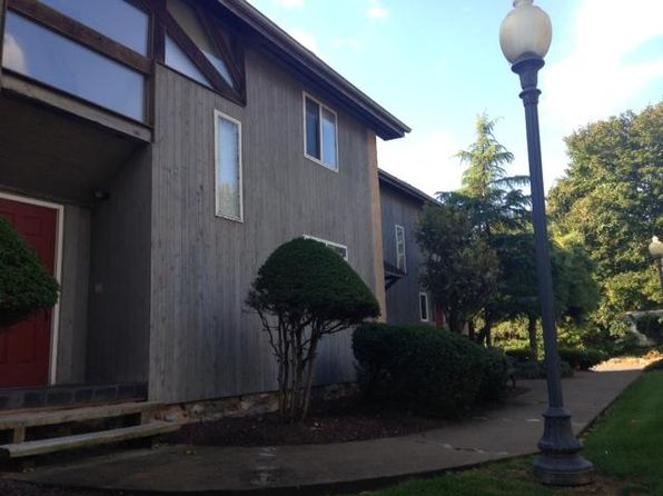 2226 Northwood Ave APT 2