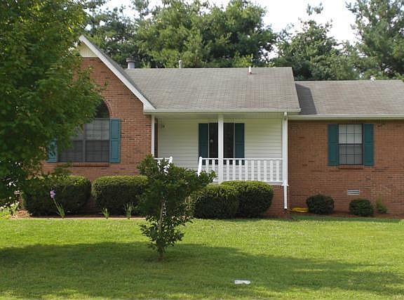 2nd image of 222 Oakdale Dr