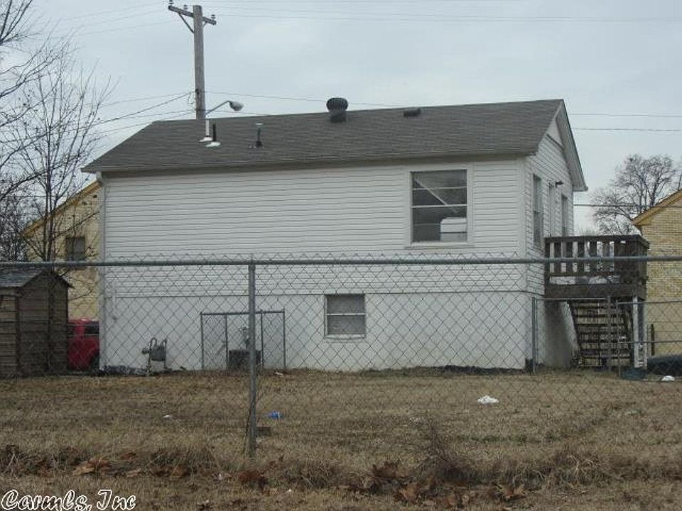 Building Photo 3