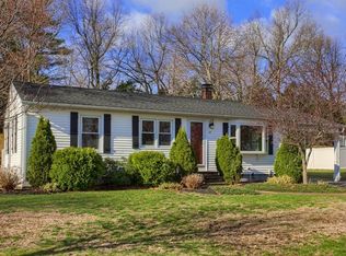 42 Vine St, Fitchburg, MA 01420