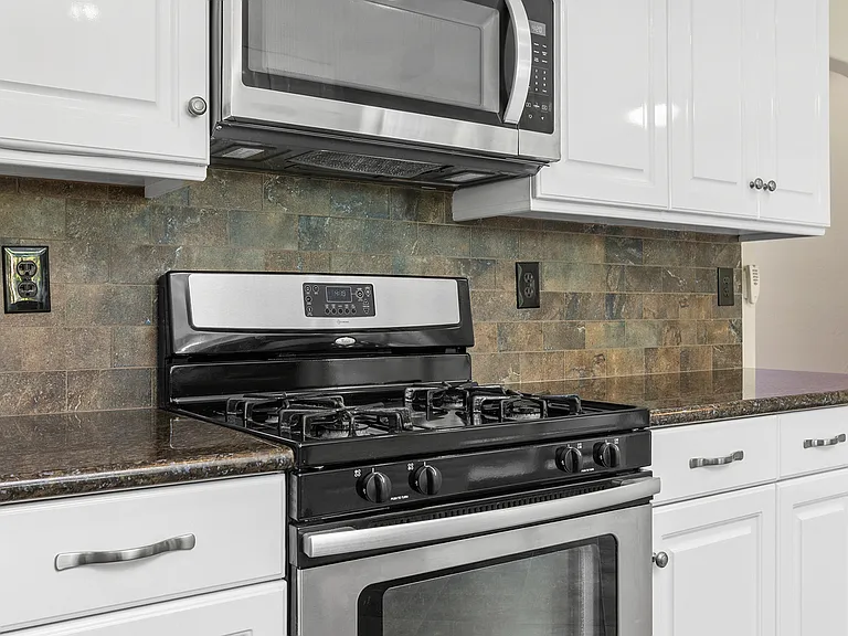 6728 Antilope St — Photo 17